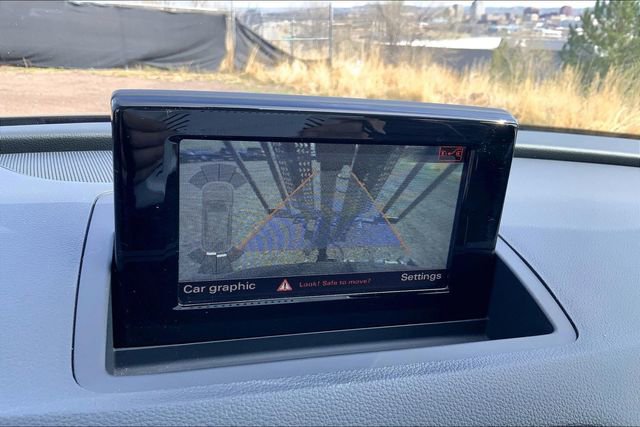 Used 2018 Audi Q3 2.0T Premium w/ Convenience Package image 24