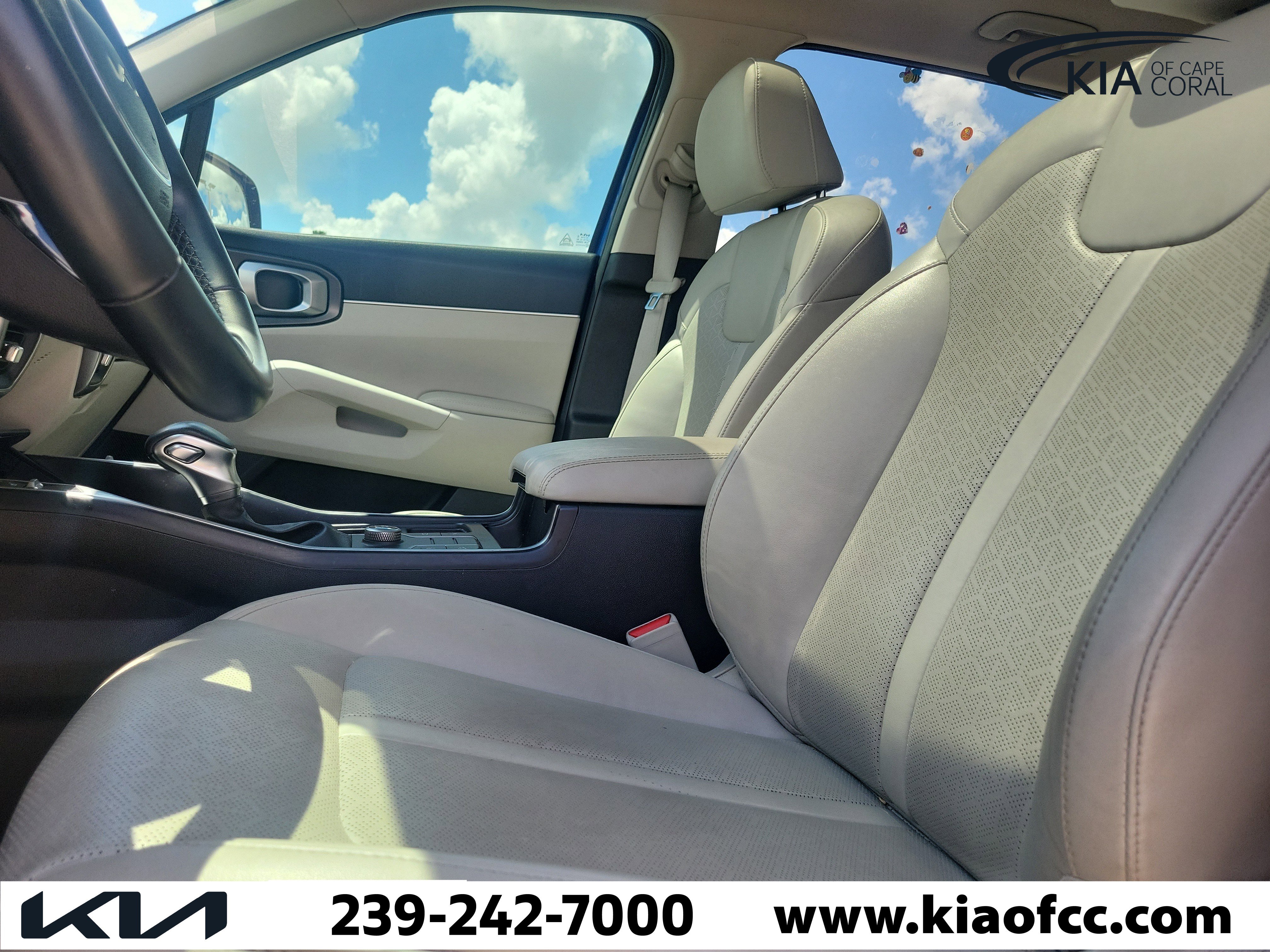 Certified 2023 Kia Sorento S w/ Panoramic Sunroof Package FWD image 26