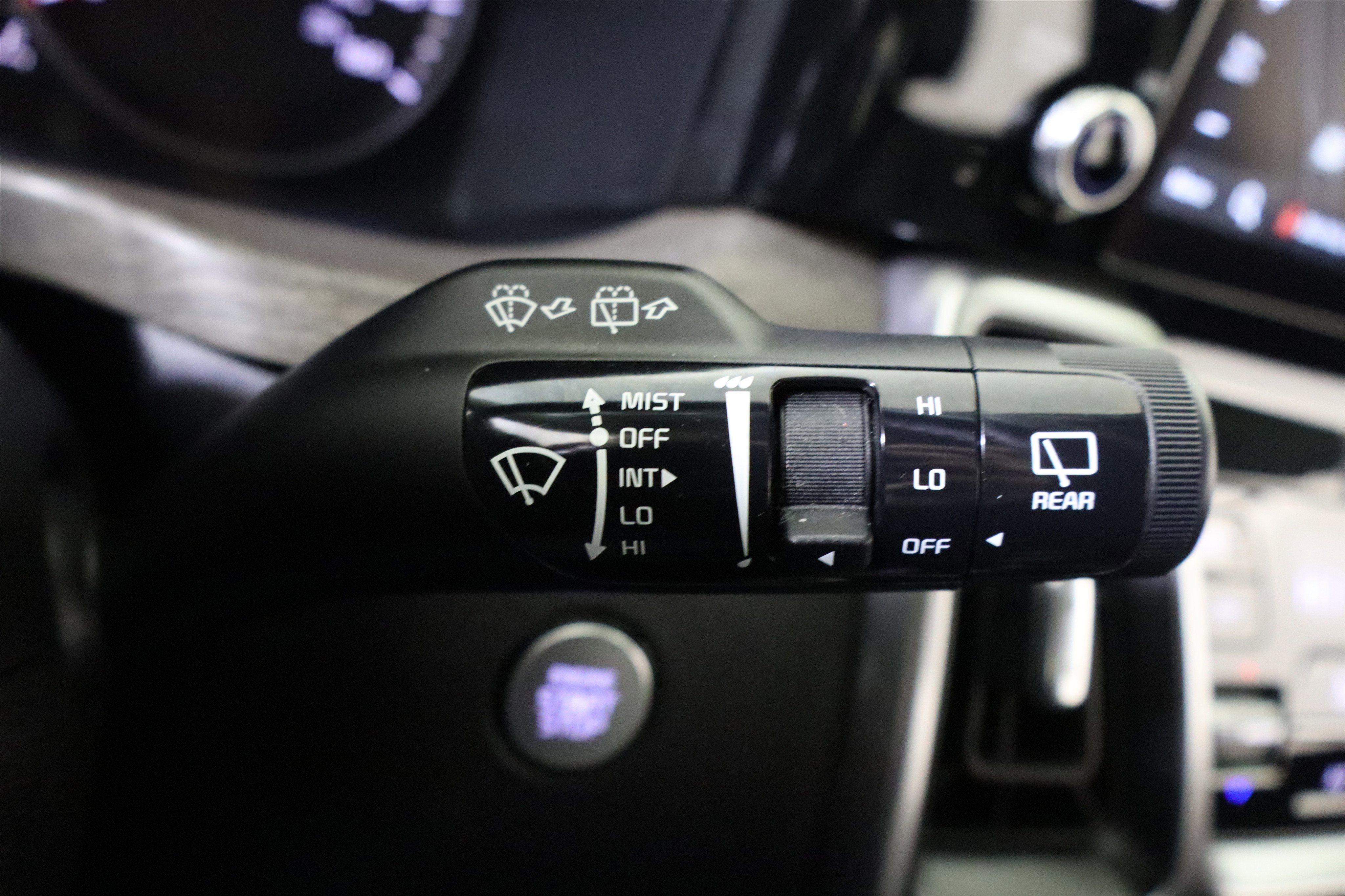 Used 2023 Kia Sorento EX image 34