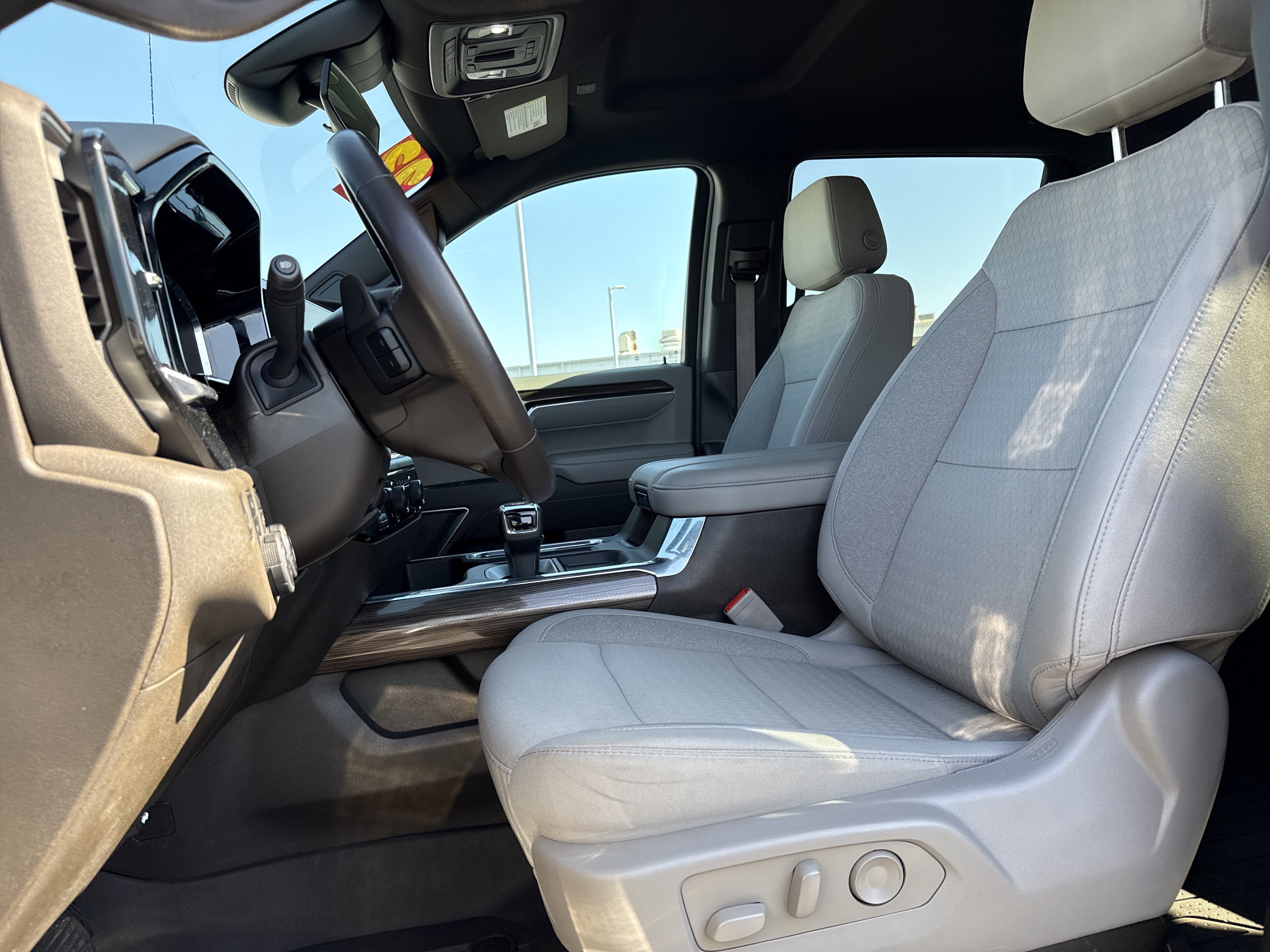 Certified 2023 Chevrolet Silverado 1500 RST w/ Redline Edition image 16