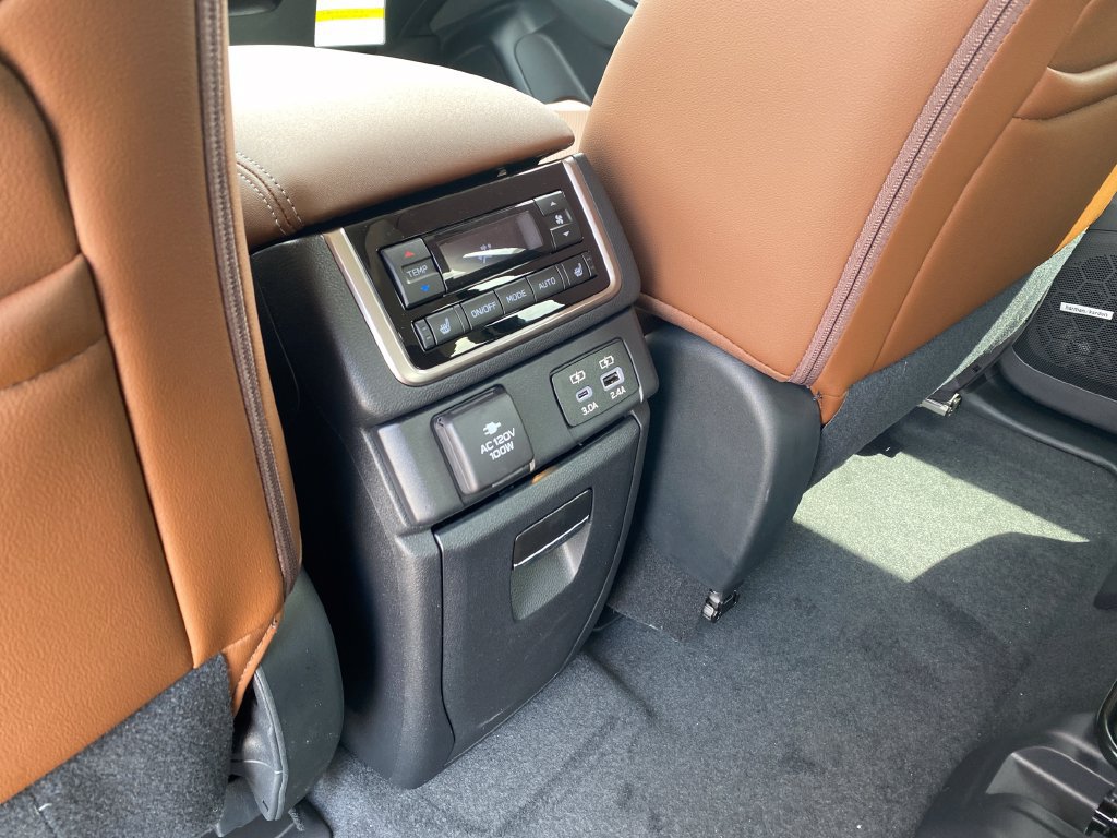 New 2026 Subaru Ascent Touring AWD/4WD image 12