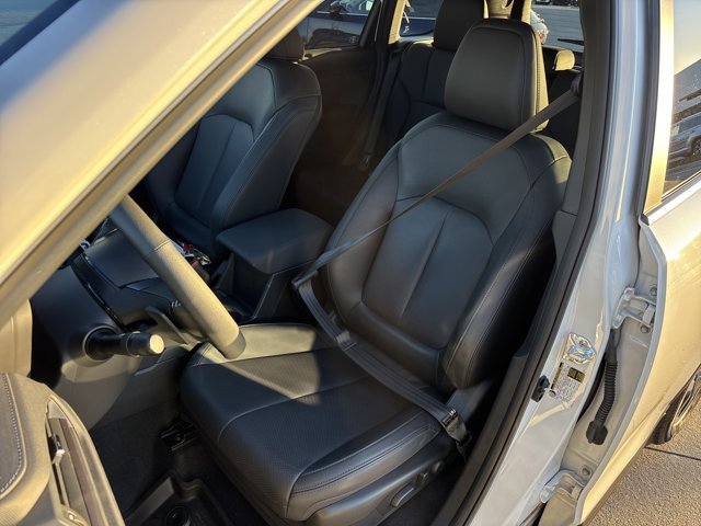 Used 2025 Subaru Forester Limited image 24