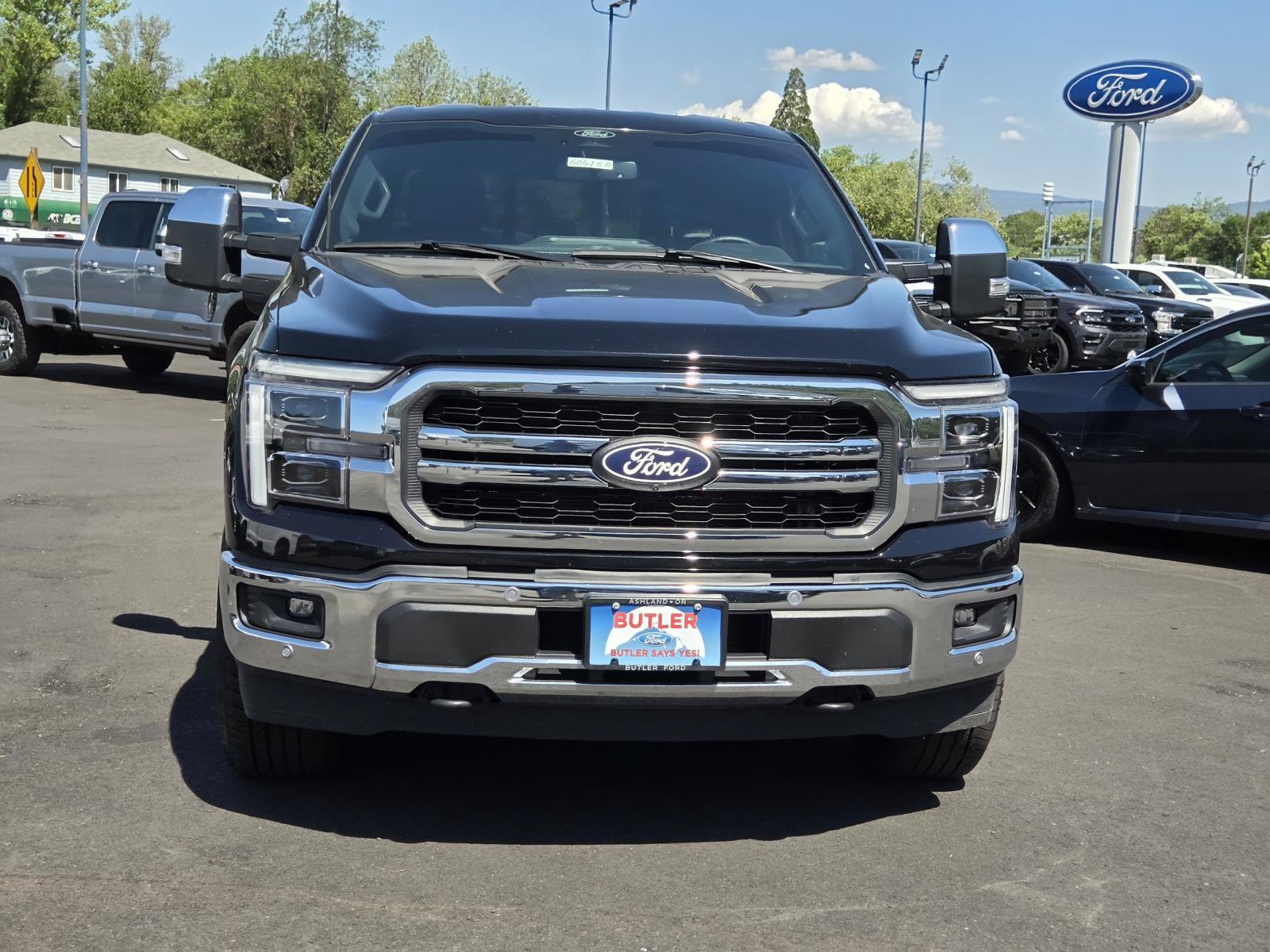Used 2025 Ford F150 Lariat w/ Equipment Group 501A Mid AWD/4WD video 2