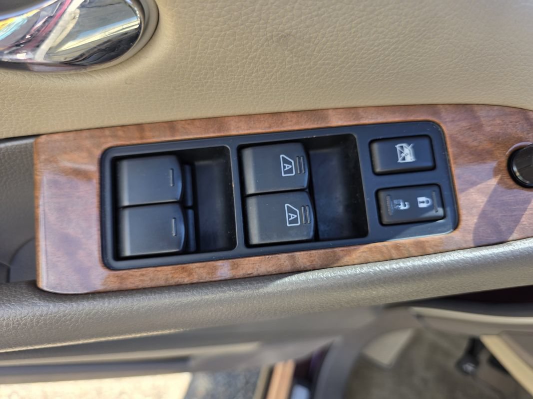 Used 2013 Nissan Murano LE w/ Platinum Pkg AWD/4WD image 14