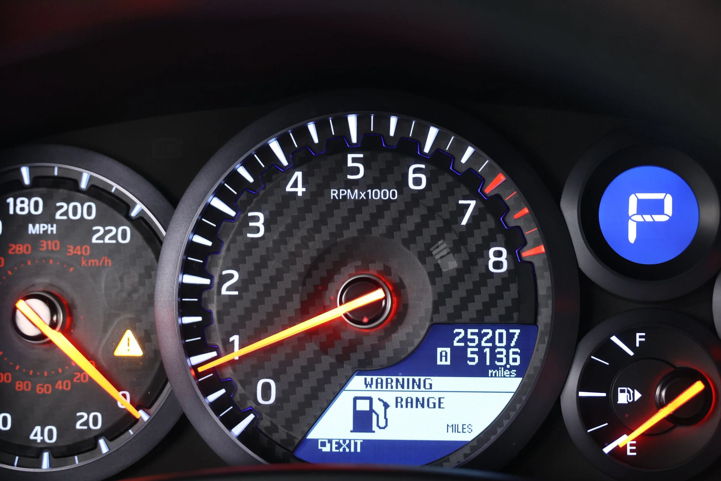 Used 2019 Nissan GT-R Premium w/ Premium Interior Package AWD/4WD image 29