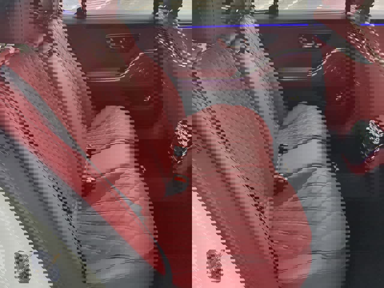 Used 2023 Mercedes-Benz S 580e 4MATIC Sedan image 20