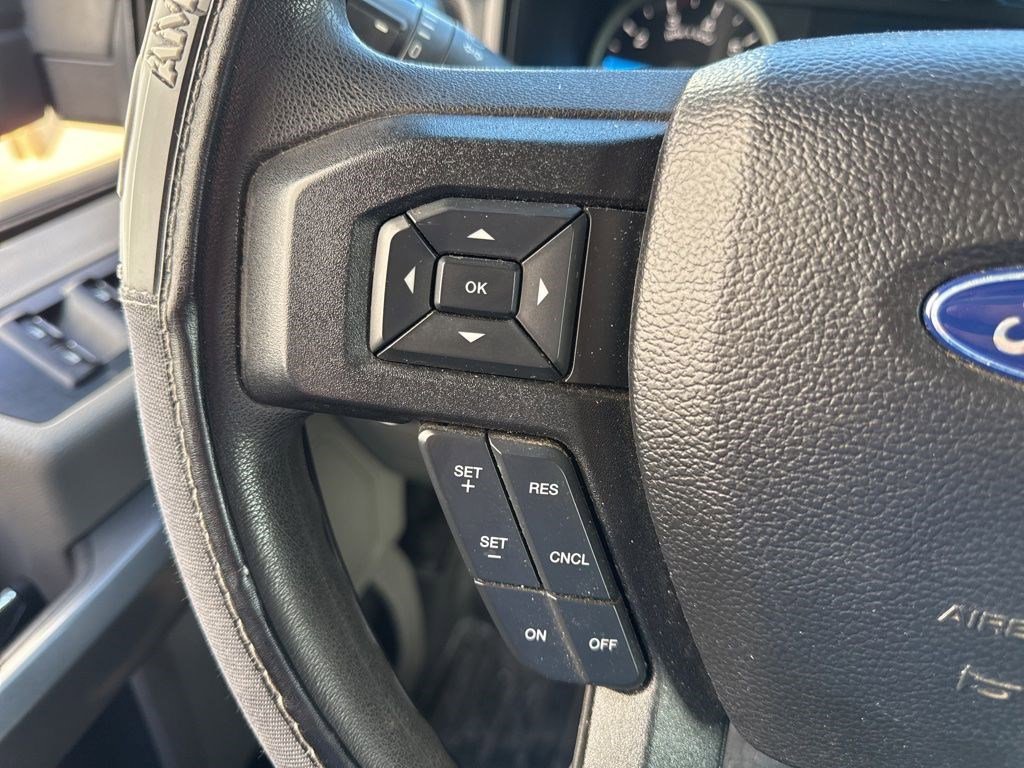 Used 2017 Ford F150 XLT image 13