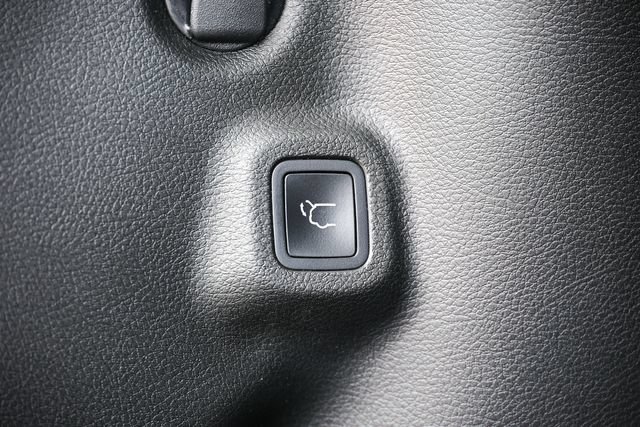 Used 2023 Jeep Compass Latitude w/ Convenience Group AWD/4WD image 45