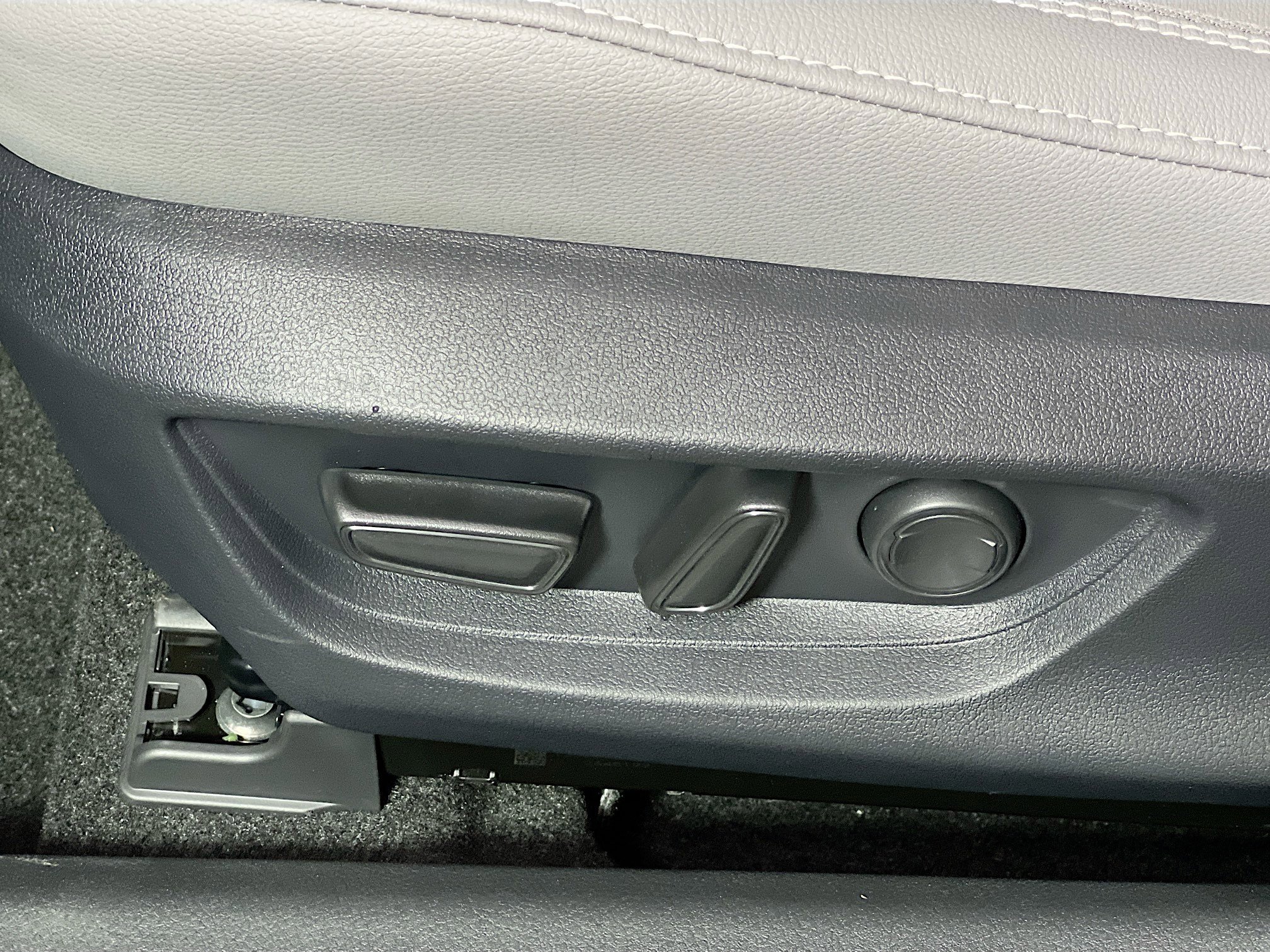 New 2026 Toyota Camry SE image 15