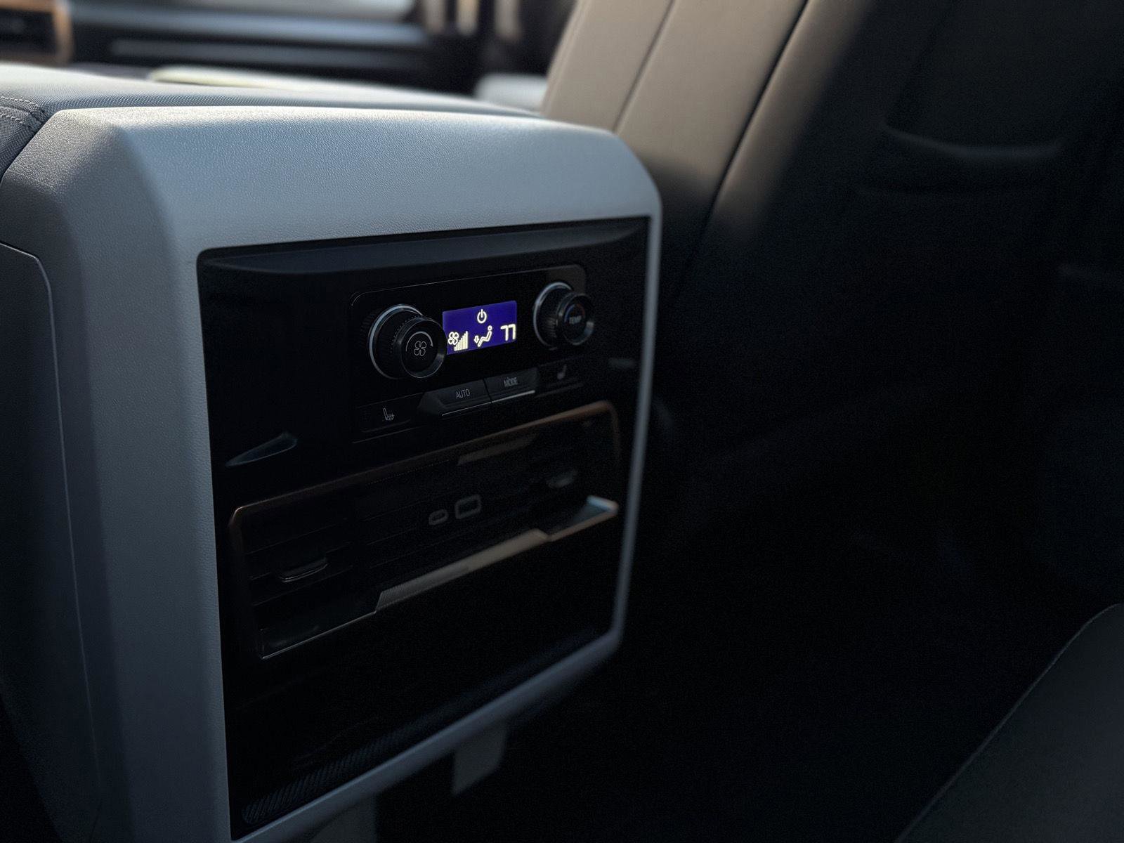 Certified 2025 GMC Hummer EV 2X AWD/4WD image 19
