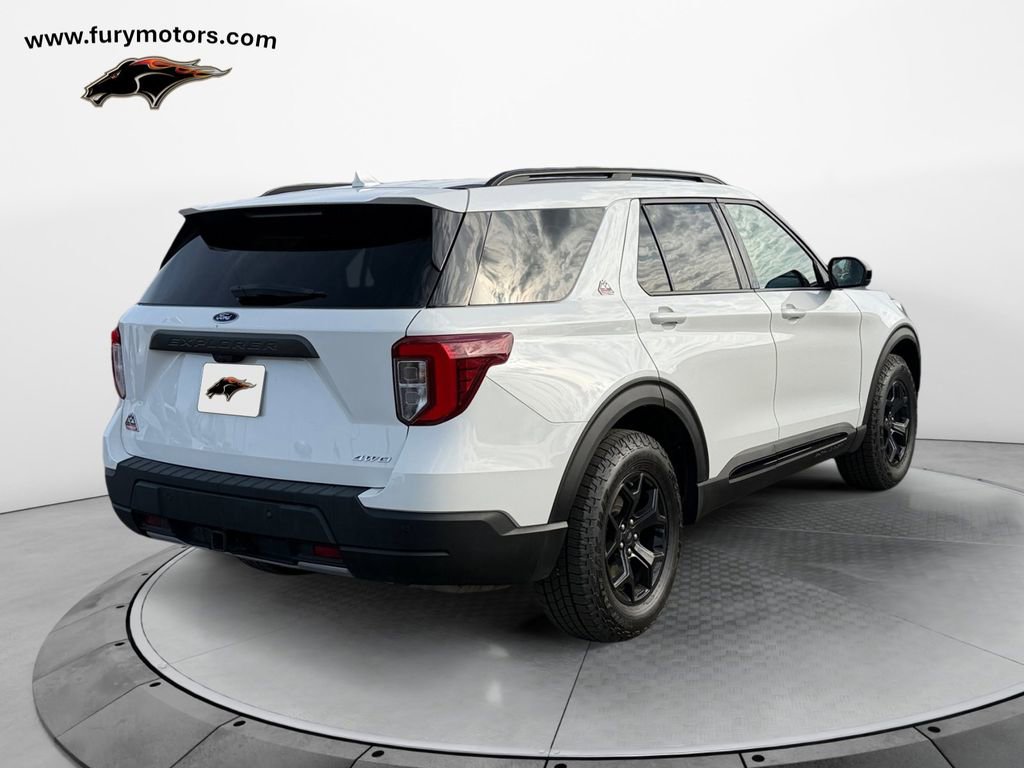 Used 2022 Ford Explorer Timberline w/ Timberline Technology Package image 3
