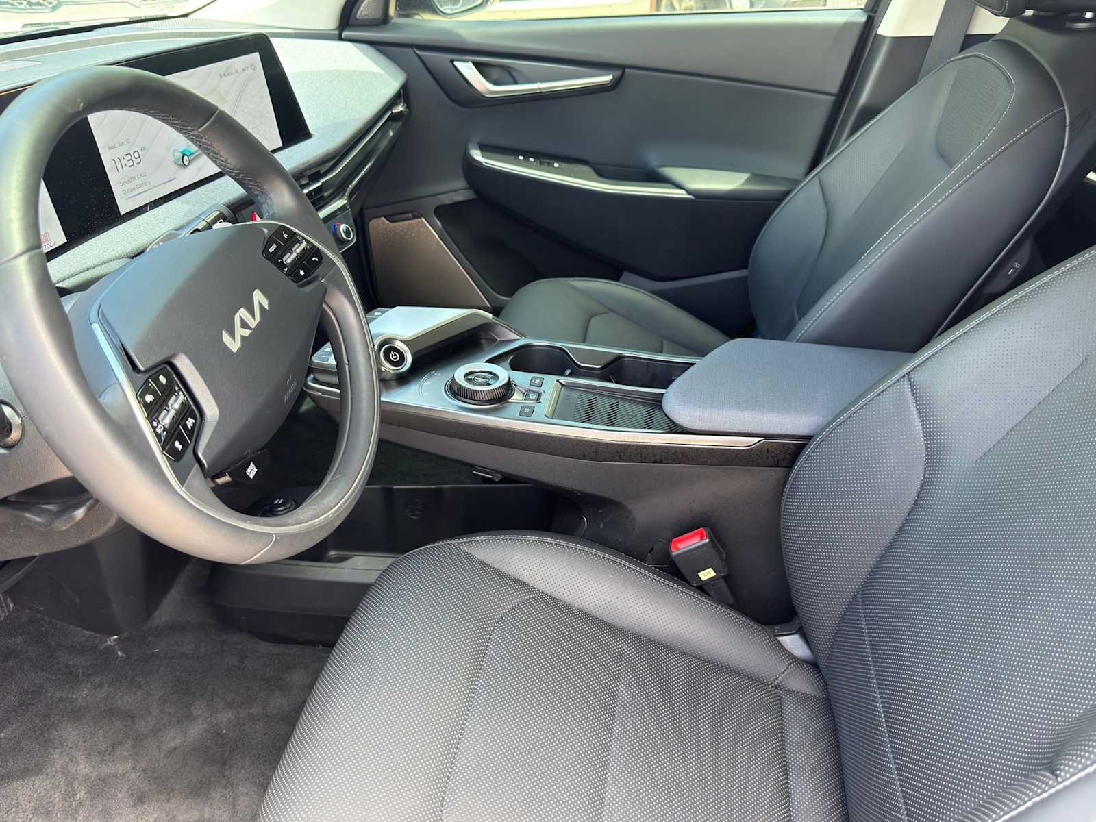 Certified 2024 Kia EV6 Wind RWD image 13