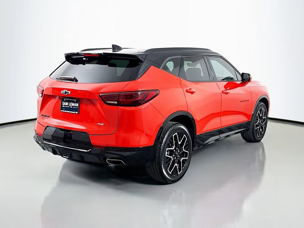 Used 2025 Chevrolet Blazer RS w/ Driver Confidence II Package image 7
