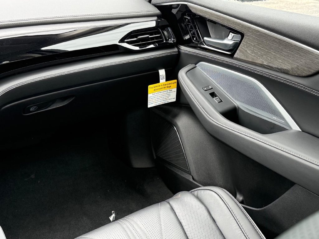 New 2026 Acura MDX w/ Advance Package AWD/4WD image 10