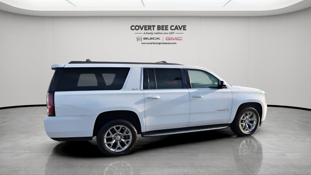 Used 2018 GMC Yukon XL SLE w/ SLE Value Package image 10
