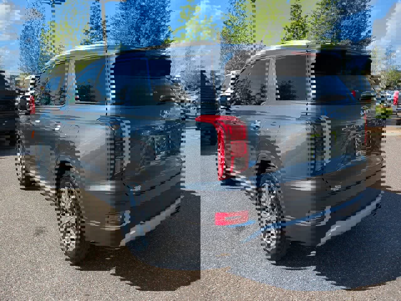 Used 2020 Hyundai Palisade SEL w/ Premium Package image 4