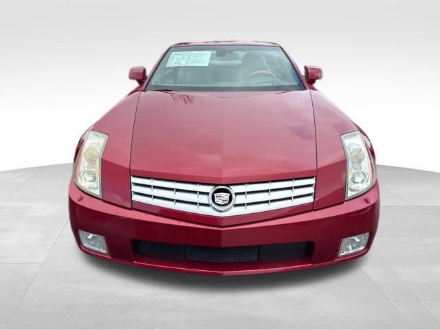 Used 2004 Cadillac XLR image 2