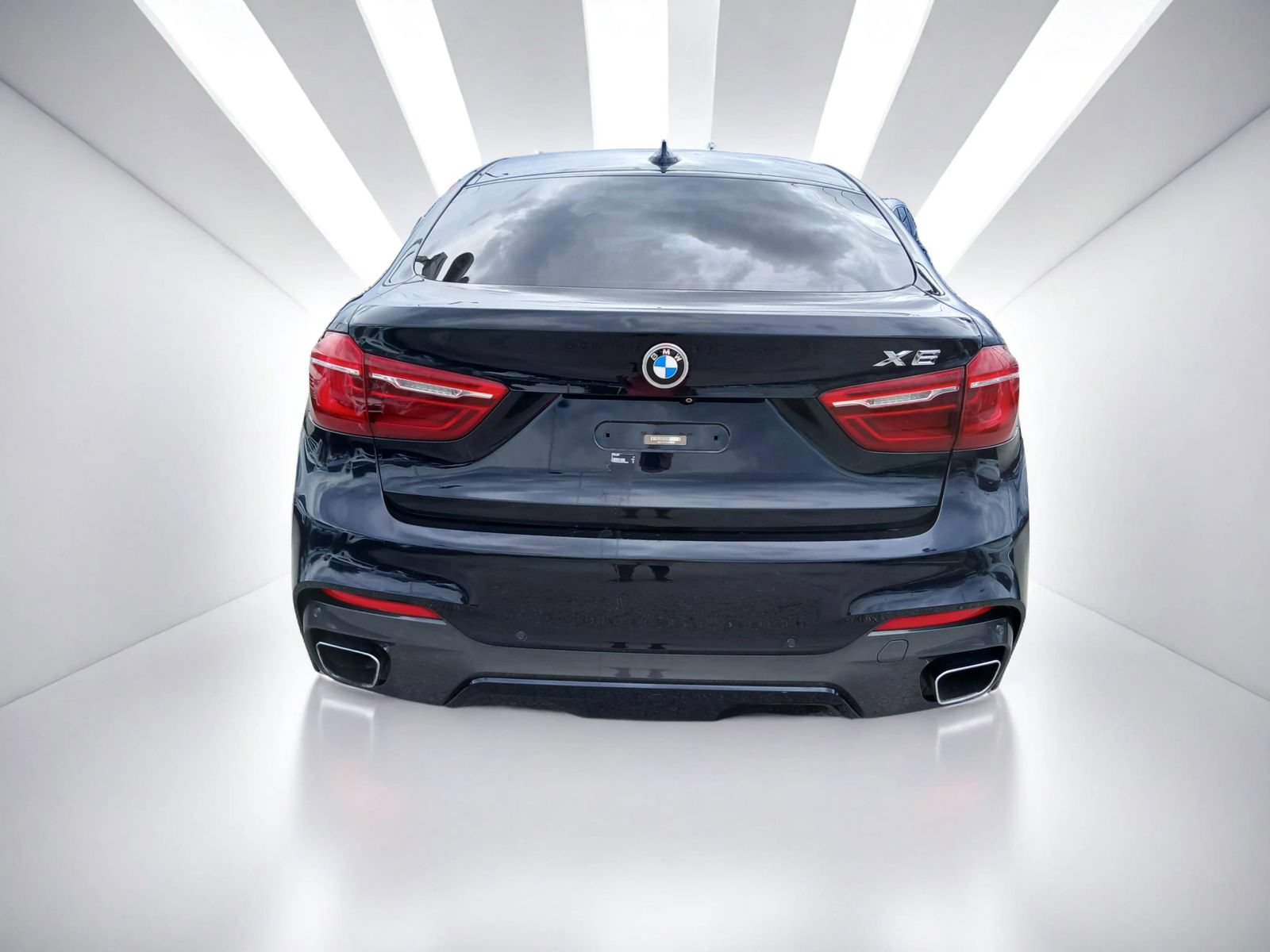 Used 2016 BMW X6 sDrive35i RWD image 4