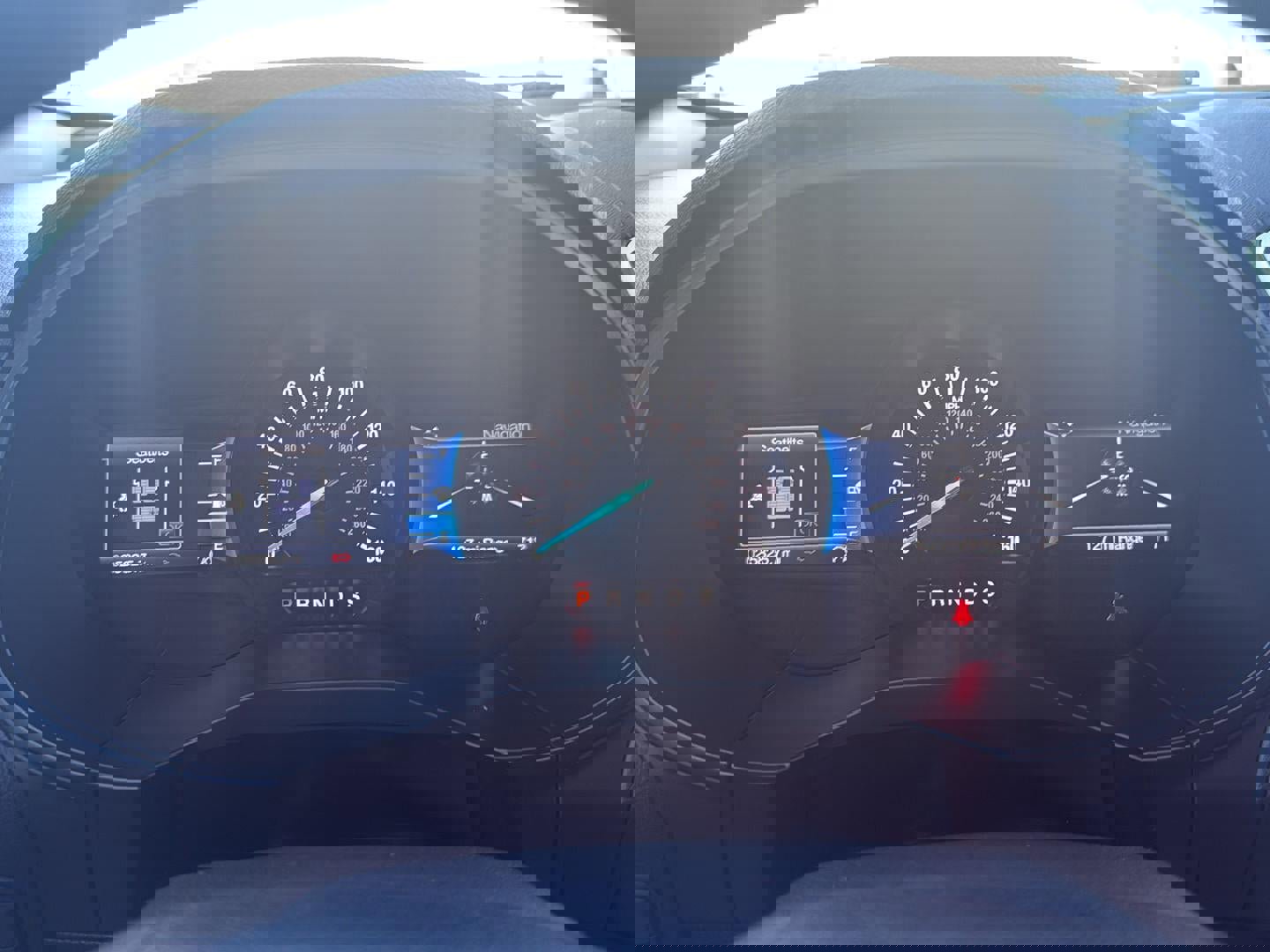 Used 2022 Ford Edge Titanium image 13