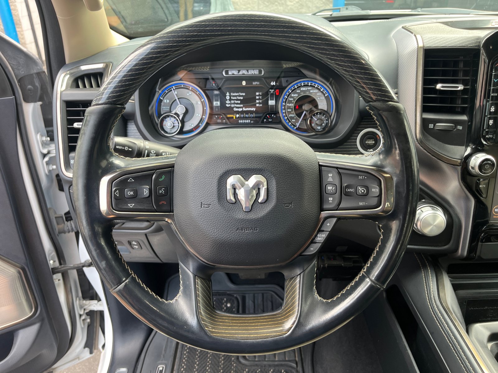 Used 2021 RAM 1500 Limited AWD/4WD image 12