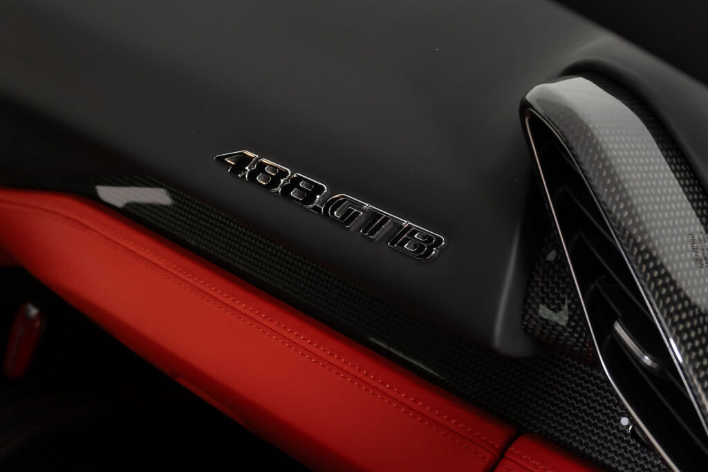 Certified 2018 Ferrari 488 GTB RWD image 36