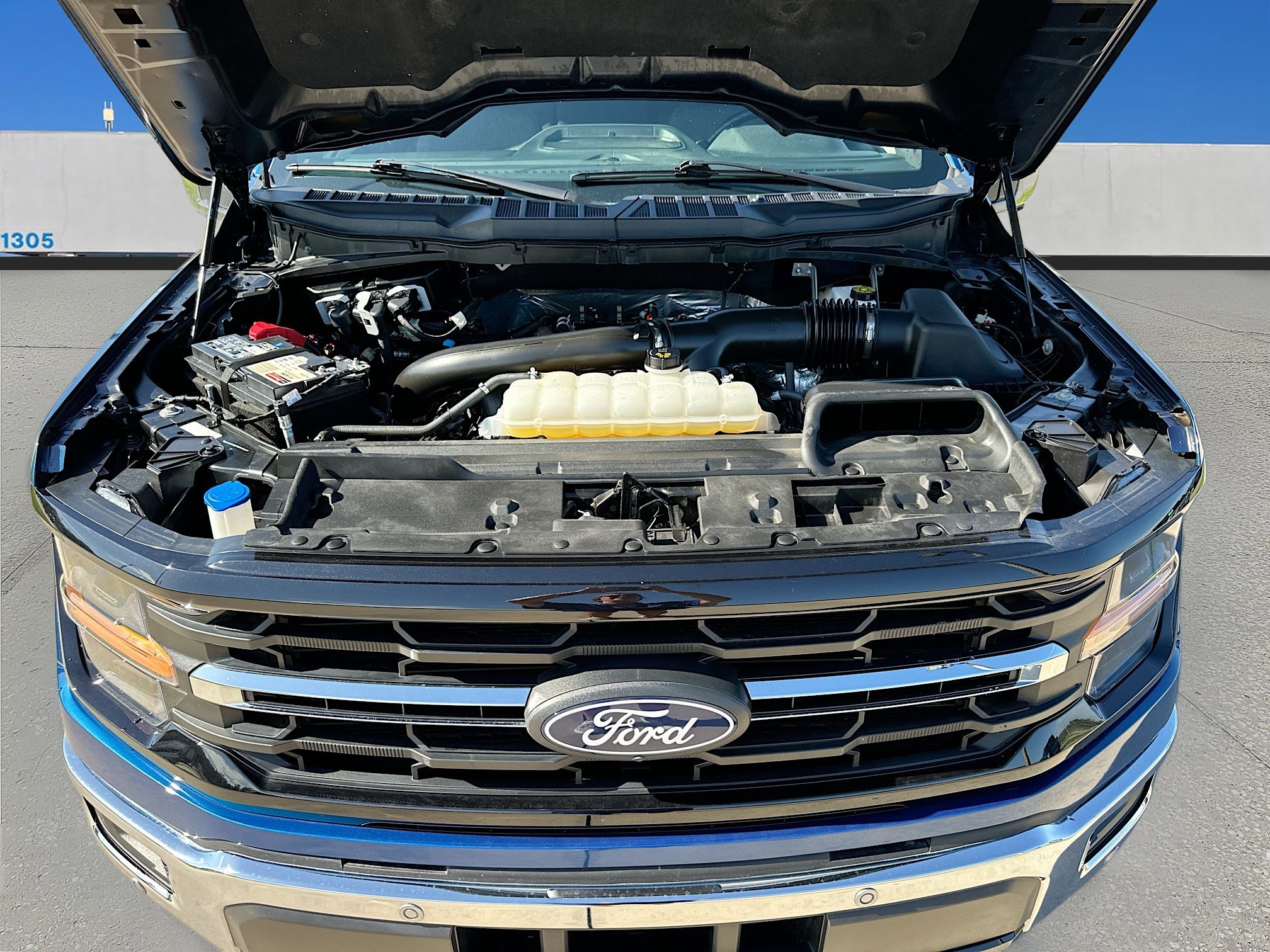 Certified 2025 Ford F150 XLT w/ Equipment Group 303A High AWD/4WD image 30