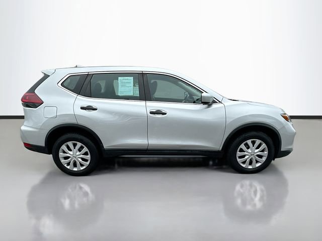 Used 2019 Nissan Rogue S AWD/4WD image 5