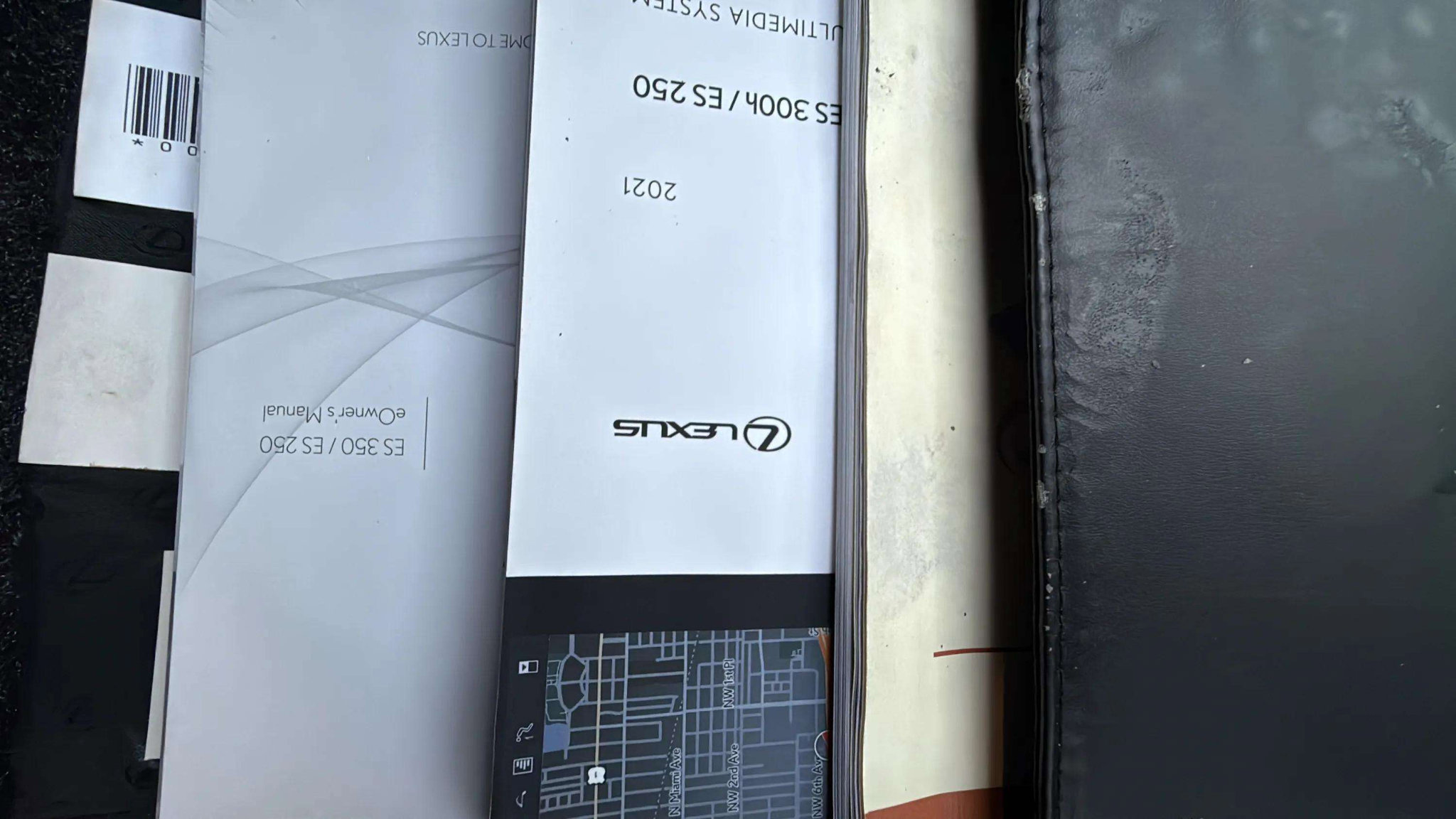 Used 2021 Lexus ES 350 image 19