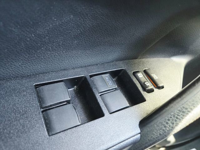 Used 2017 Toyota Corolla SE image 30