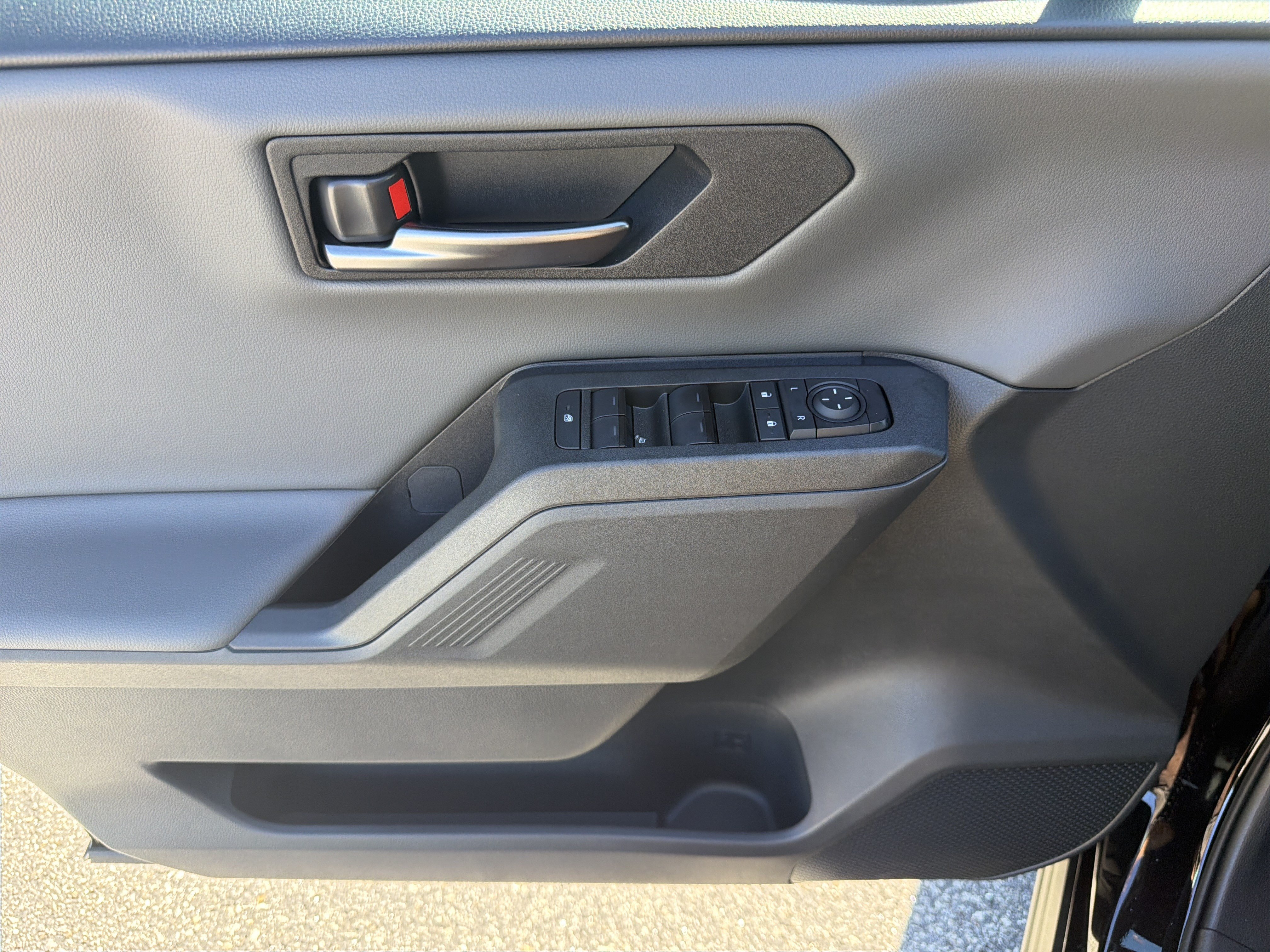 New 2026 Toyota RAV4 SE AWD/4WD image 10