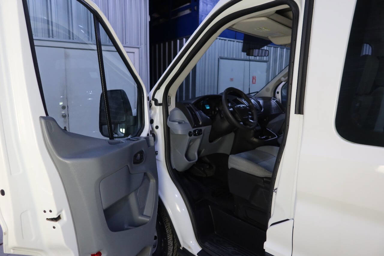 Used 2016 Ford Transit 350 XL image 24