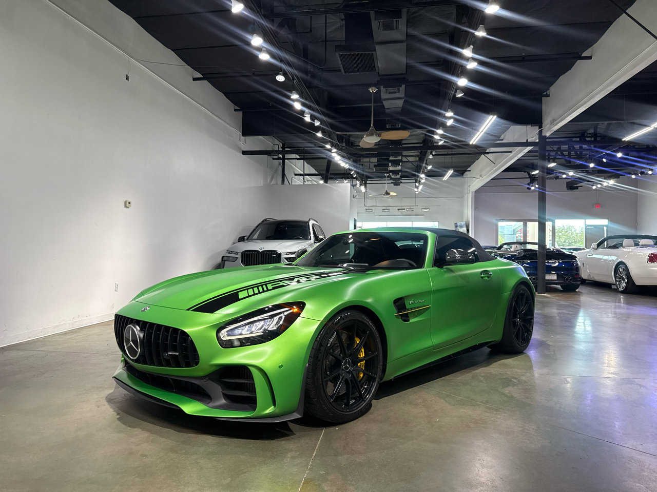 Used 2020 Mercedes-Benz AMG GT R image 3