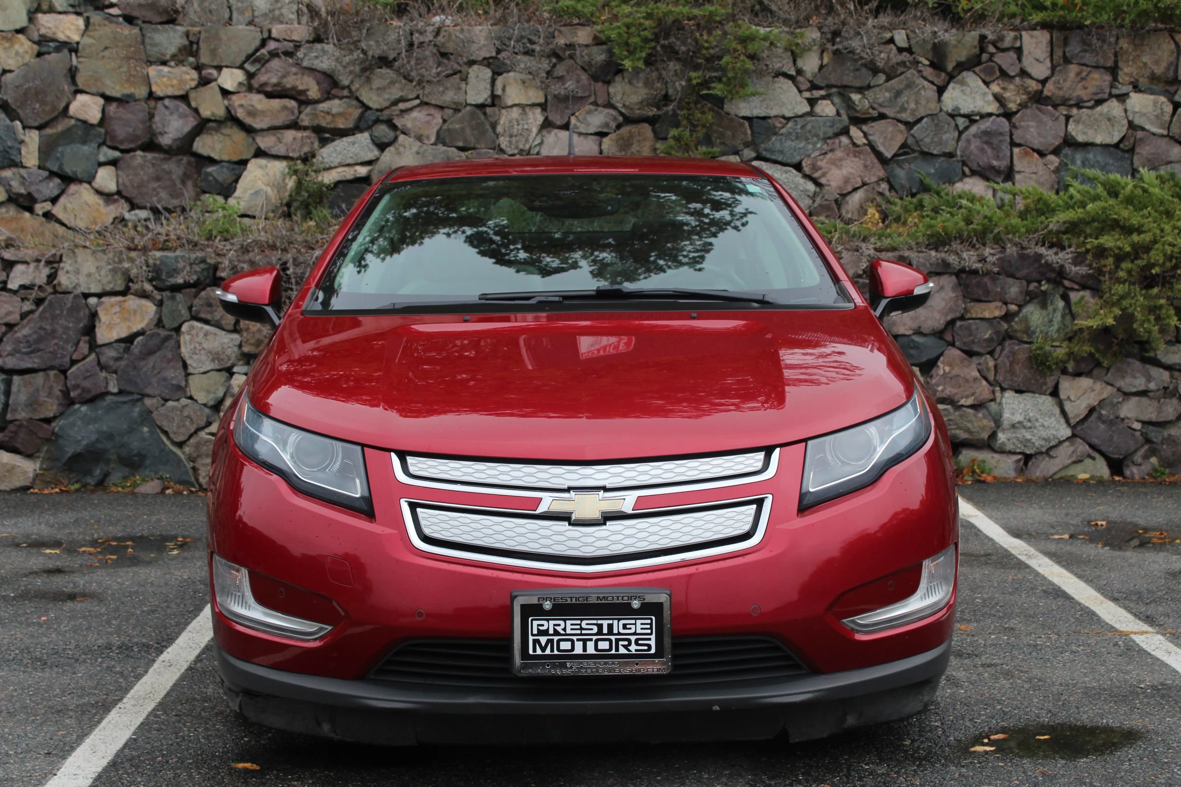 Used 2014 Chevrolet Volt Premium w/ Premium Trim Package image 3