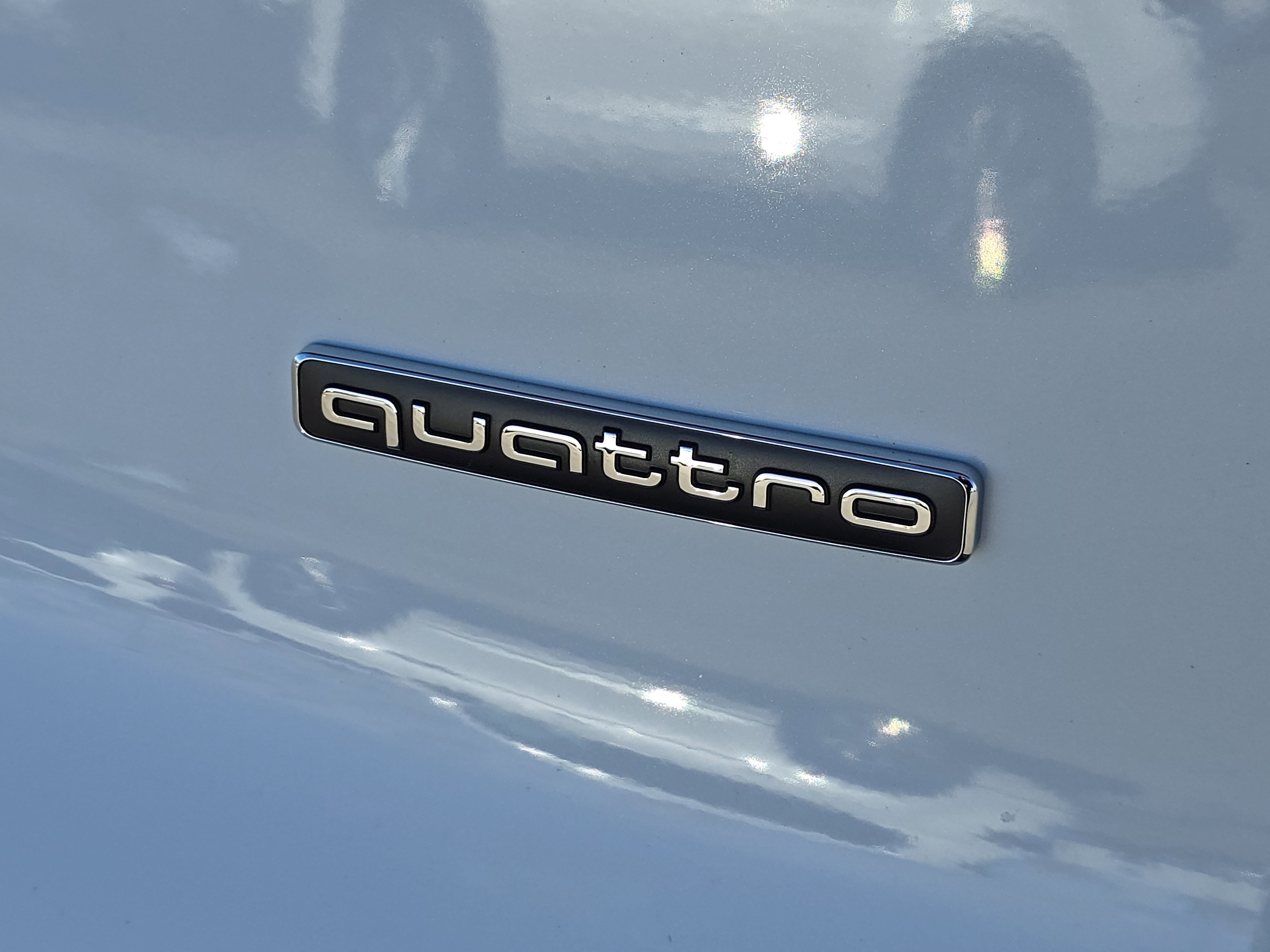 New 2025 Audi Q5 Premium Plus image 12