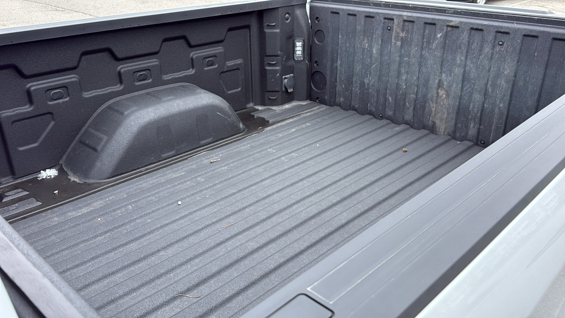 Used 2024 Chevrolet Silverado 1500 RST w/ Protection Package image 31