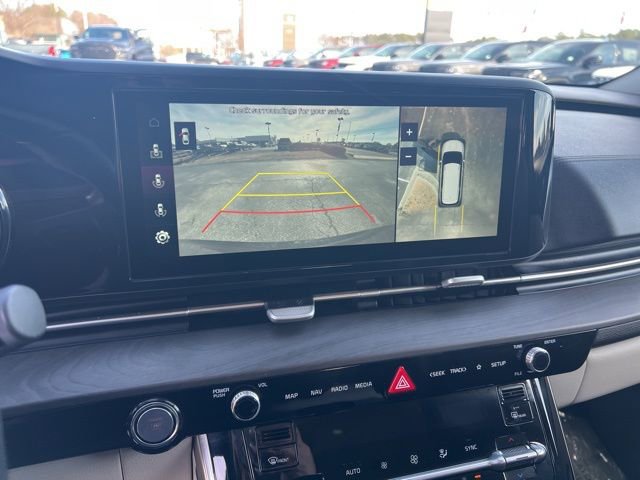 Used 2022 Kia Carnival SX image 15