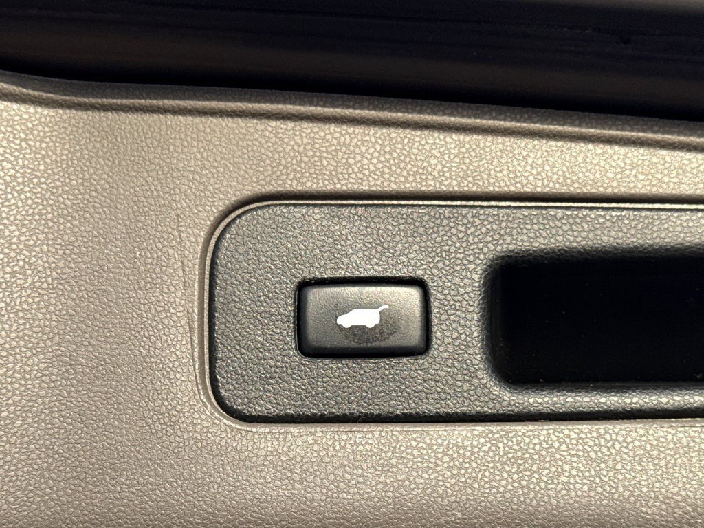 Used 2016 Honda Odyssey EX-L image 17