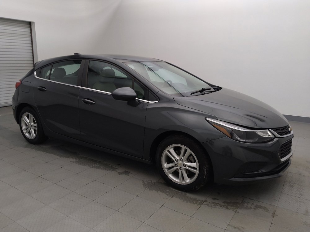 Used 2017 Chevrolet Cruze LT image 11
