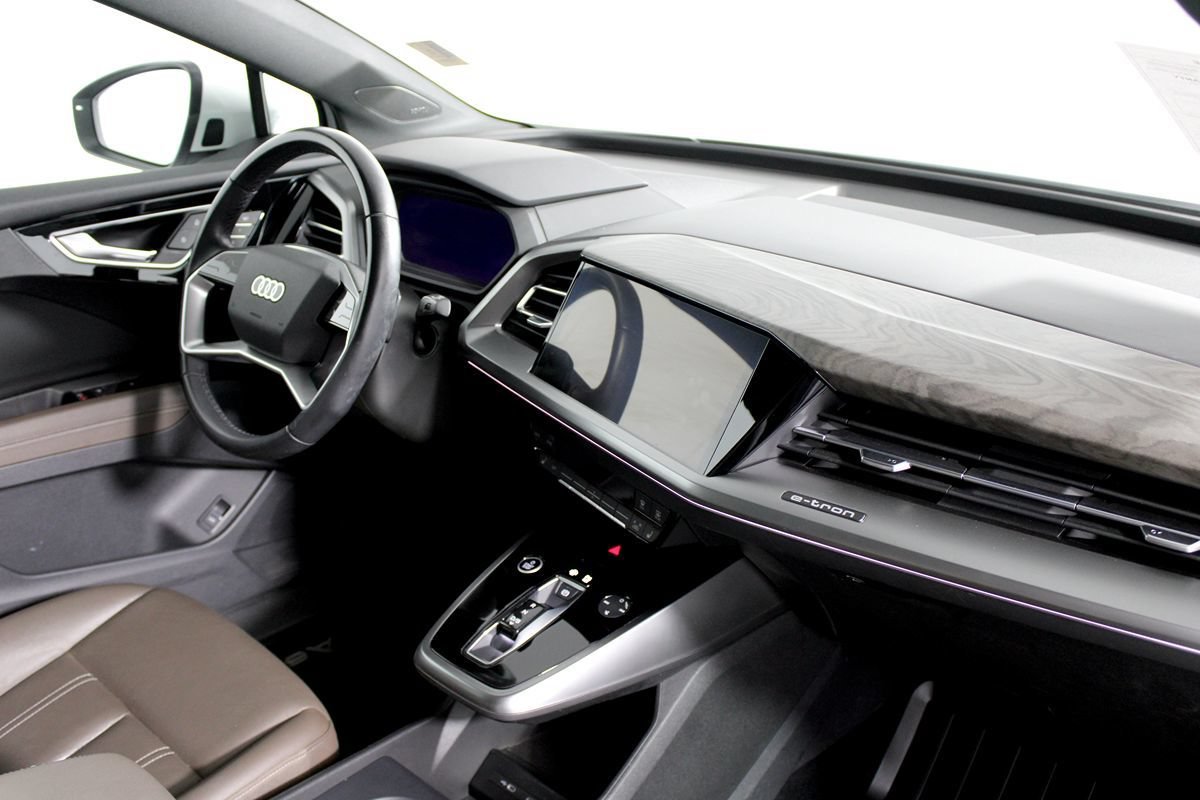 Used 2023 Audi Q4 e-tron Premium Plus w/ Premium Plus RWD image 23