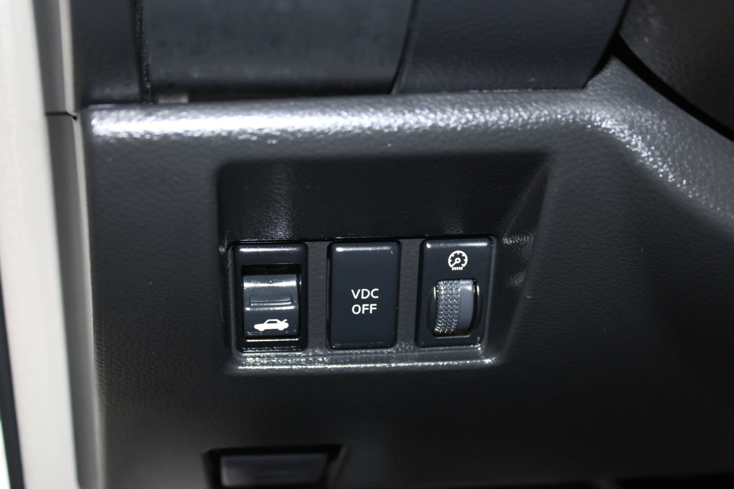 Used 2007 INFINITI G35 Coupe w/ Premium Pkg RWD image 10