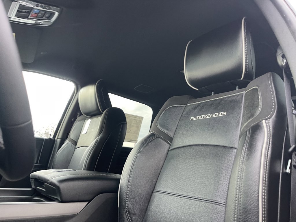 New 2026 RAM 3500 Laramie w/ Night Edition AWD/4WD image 15