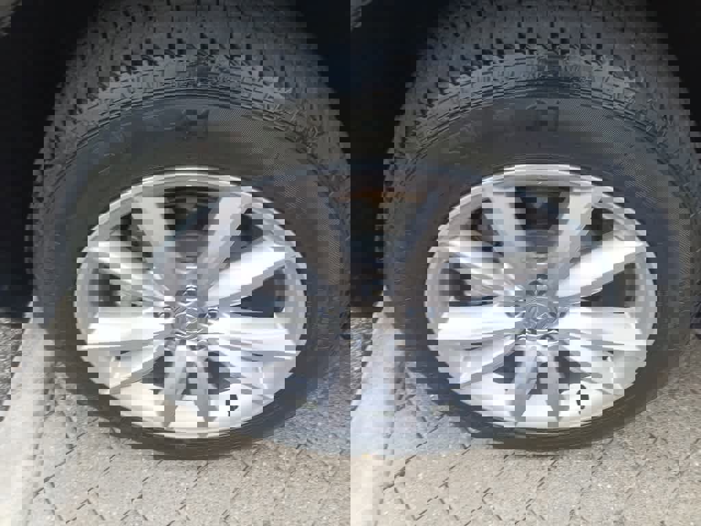 Used 2023 Acura RDX AWD image 9