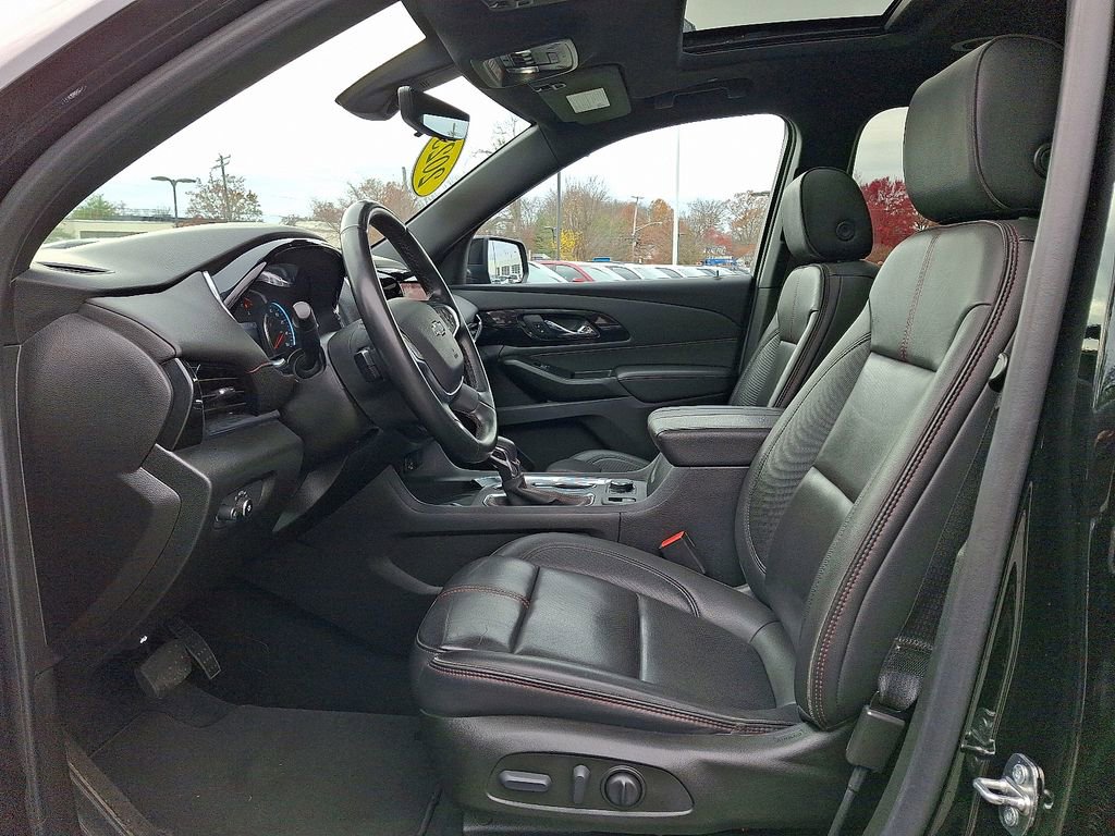 Certified 2023 Chevrolet Traverse RS image 15