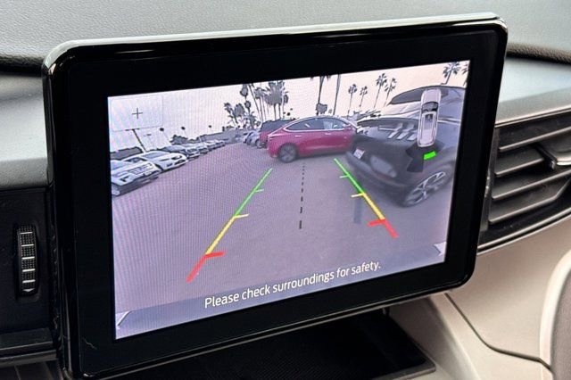 Certified 2022 Ford Explorer XLT image 22