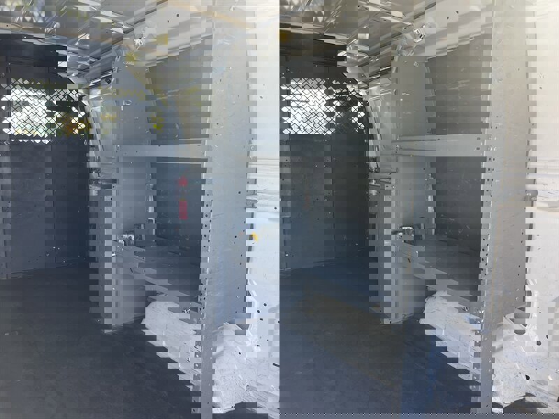 Used 2013 Ford E-150 and Econoline 150 image 9