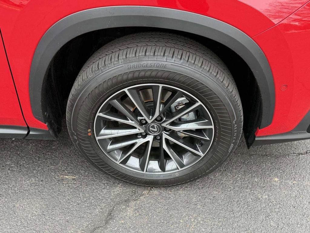 Used 2025 Lexus NX 350h AWD w/ Rear Seat Package image 7