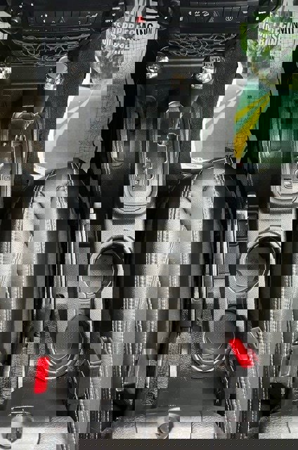 Certified 2018 Jeep Wrangler Unlimited Sahara w/ Connectivity Group image 14