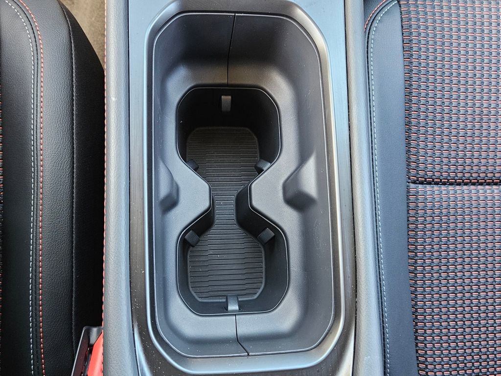 New 2026 Nissan Kicks SR image 20