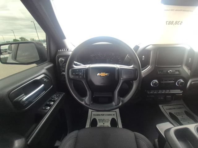 Used 2024 Chevrolet Silverado 1500 Custom AWD/4WD image 25
