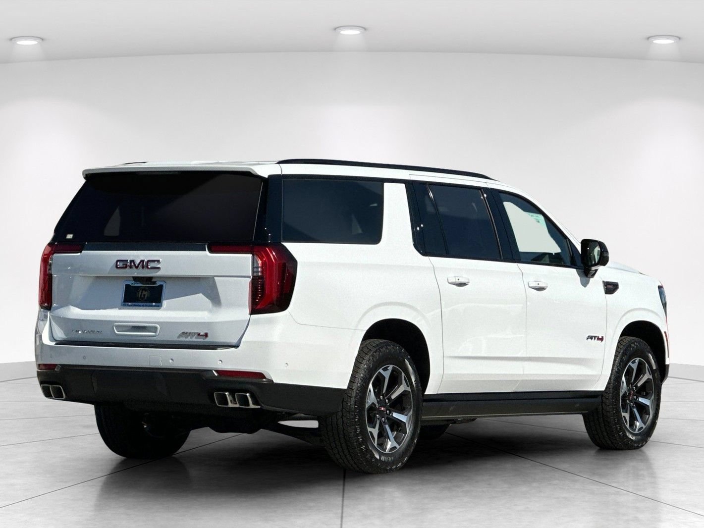 New 2026 GMC Yukon XL AT4 Ultimate AWD/4WD image 6